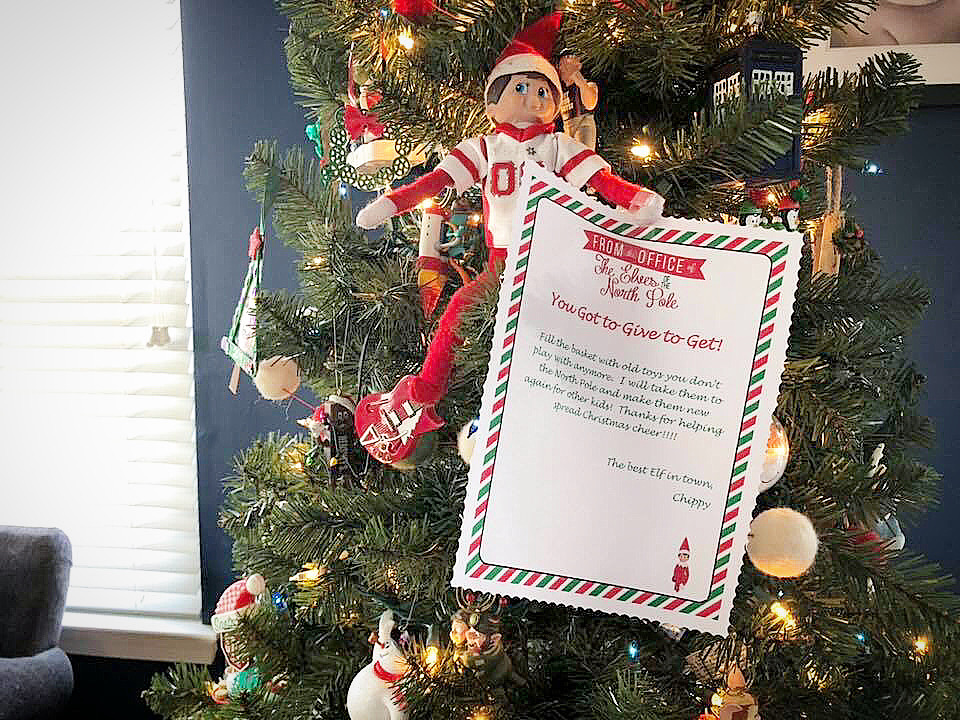 He's back! It's the return of that mischievous Elf on a Shelf!